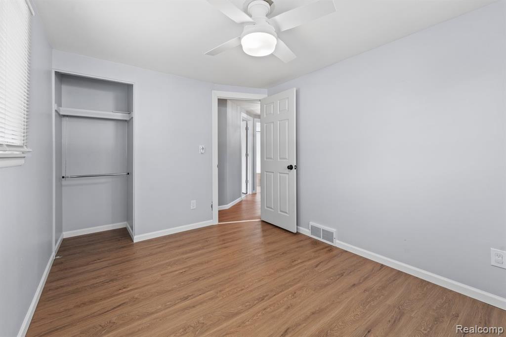 4607 Meigs Avenue, Waterford, MI 48329 — Photo 17