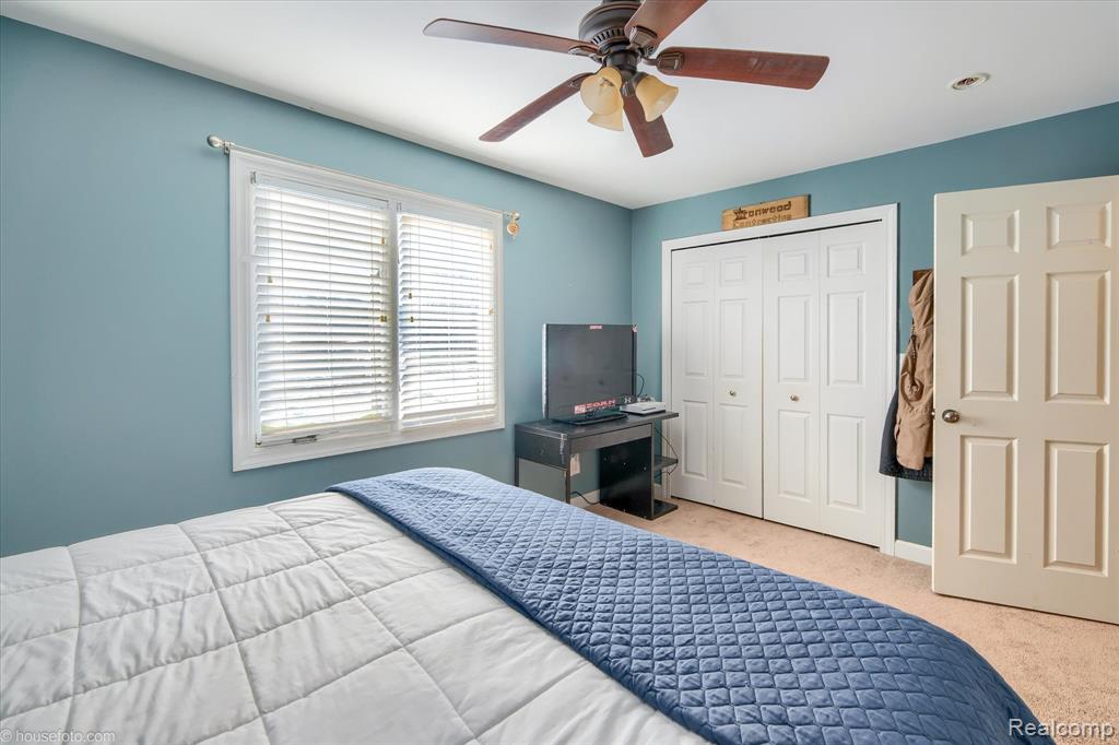 2051 E Oakwood Road, Oxford, MI 48370 — Photo 41