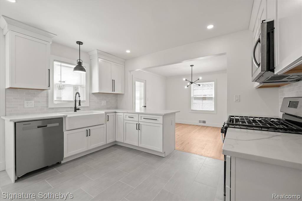 4235 Sheridan Drive, Royal Oak, MI 48073 — Photo 13
