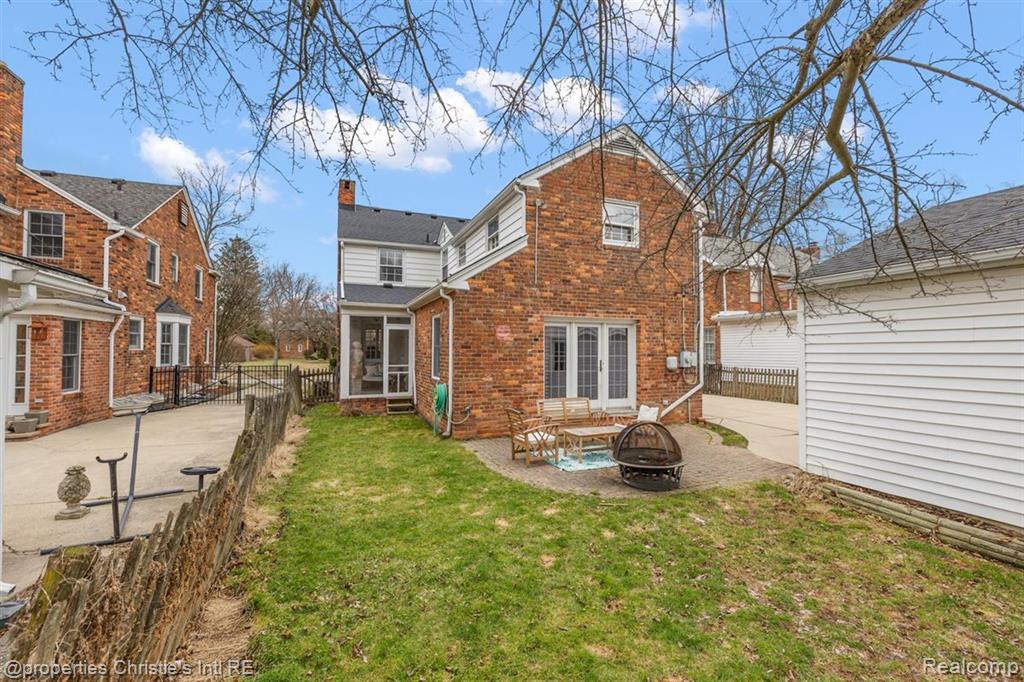 285 McMillan Road, Grosse Pointe Farms, MI 48236 — Photo 29