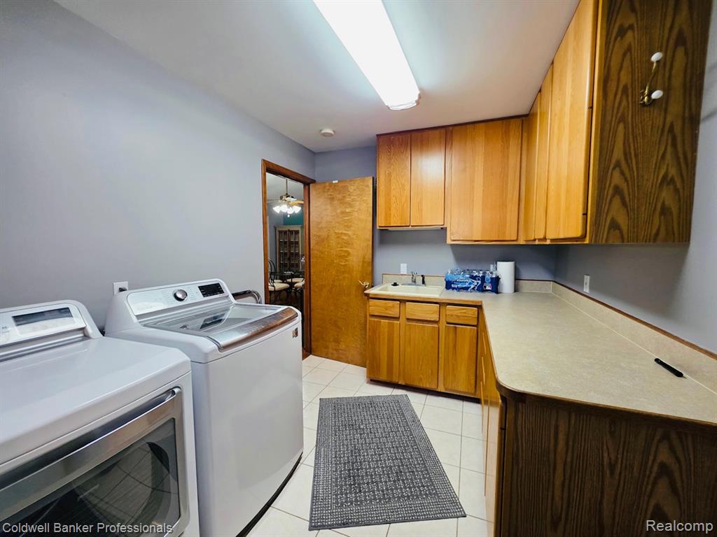 412 Rosette Street, Holly, MI 48442 — Photo 12