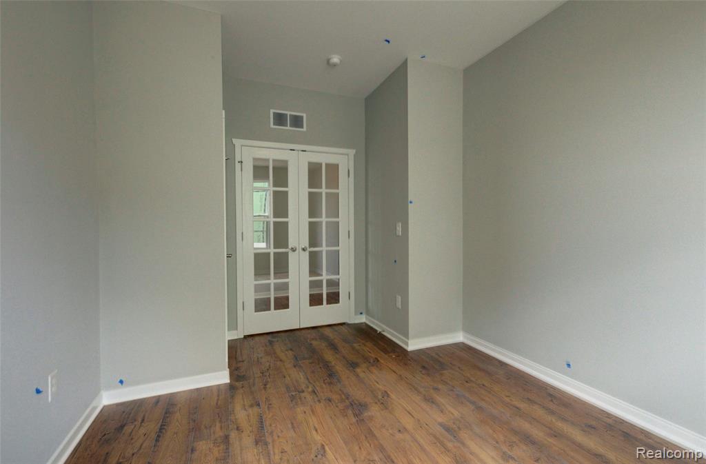659 ROUND ROCK DR, Howell, MI 48843 — Photo 6