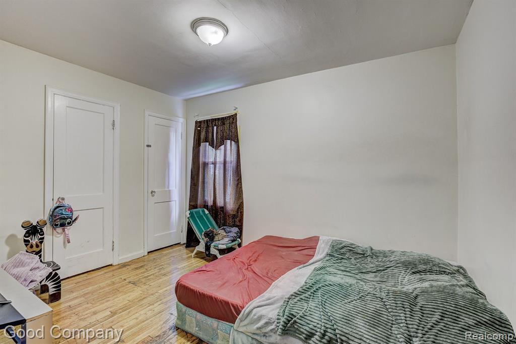 7686 W PARKWAY Street, Redford, MI 48239 — Photo 12
