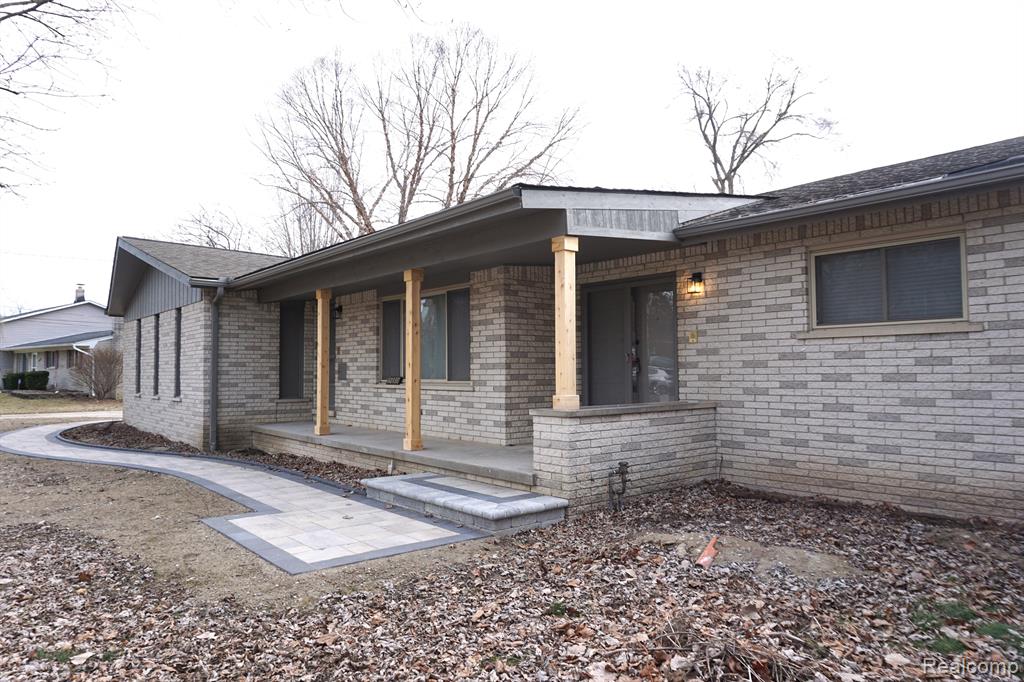 60938 LAKE EDGE, Washington, MI — Photo 26