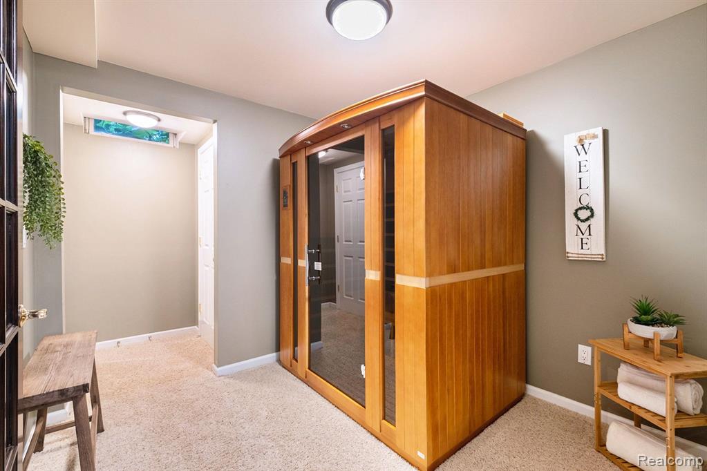 5259 PINEWOOD Drive, Brighton, MI 48116 — Photo 41