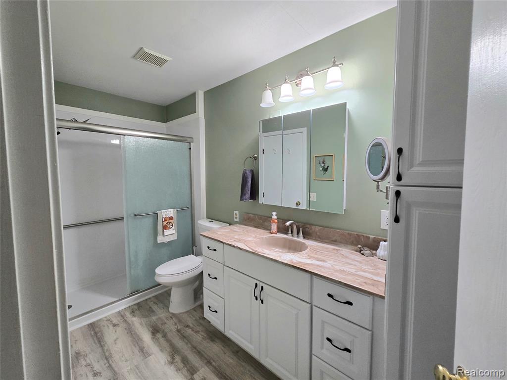 396 Spring Brooke Drive, 396, Brighton, MI 48116 — Photo 16