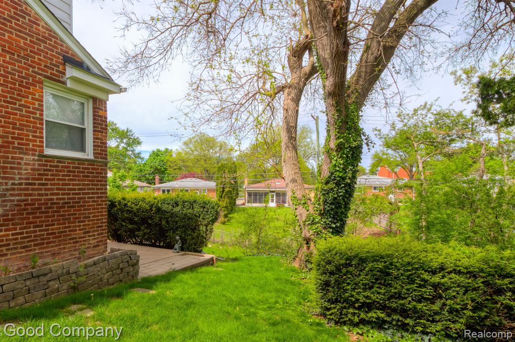 4008 PARKVIEW Drive, Royal Oak, MI 48073 — Photo 55