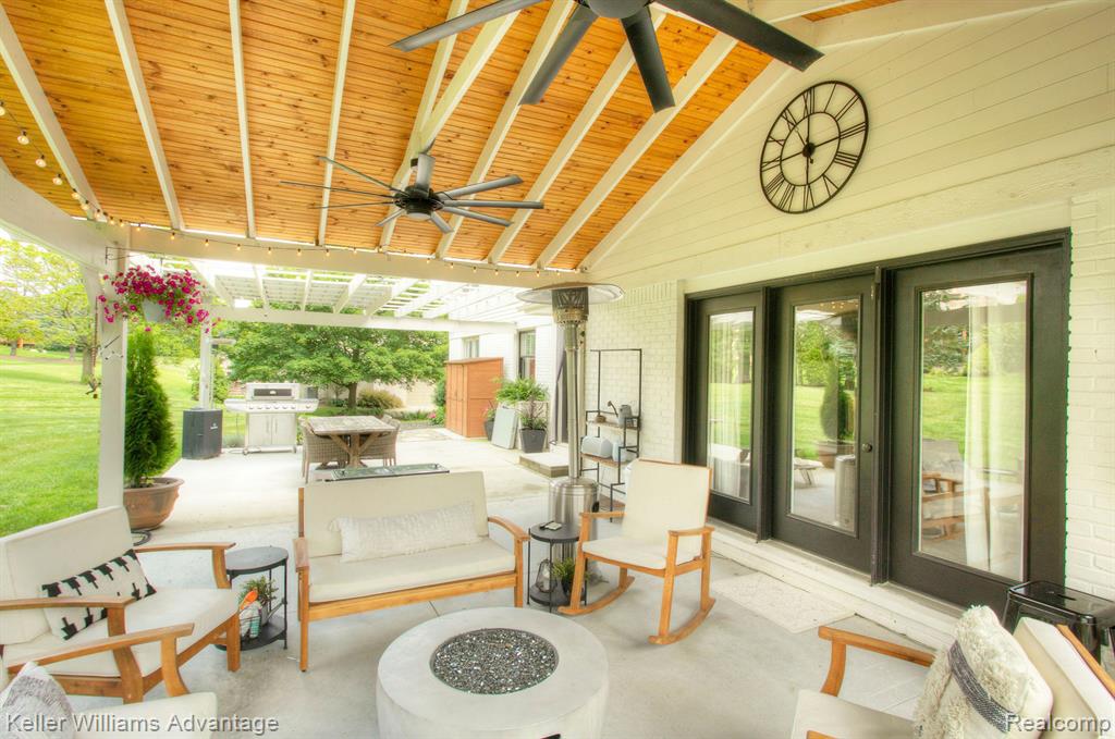 47694 EDINBURGH Drive, Plymouth, MI 48170 — Photo 87