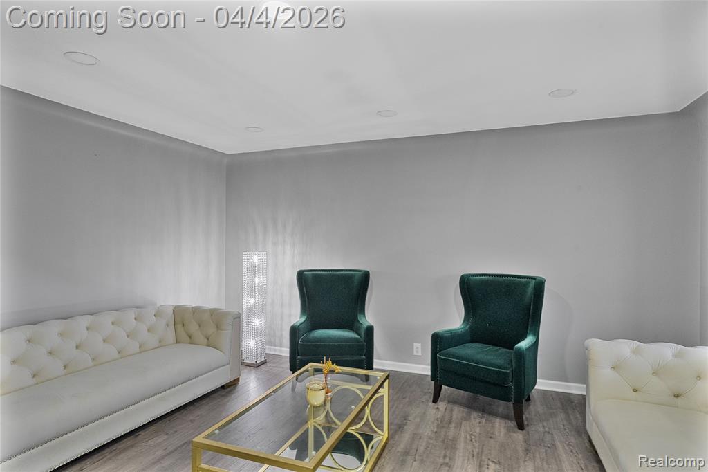7117 N Evangeline Street, Dearborn Heights, MI 48127 — Photo 14