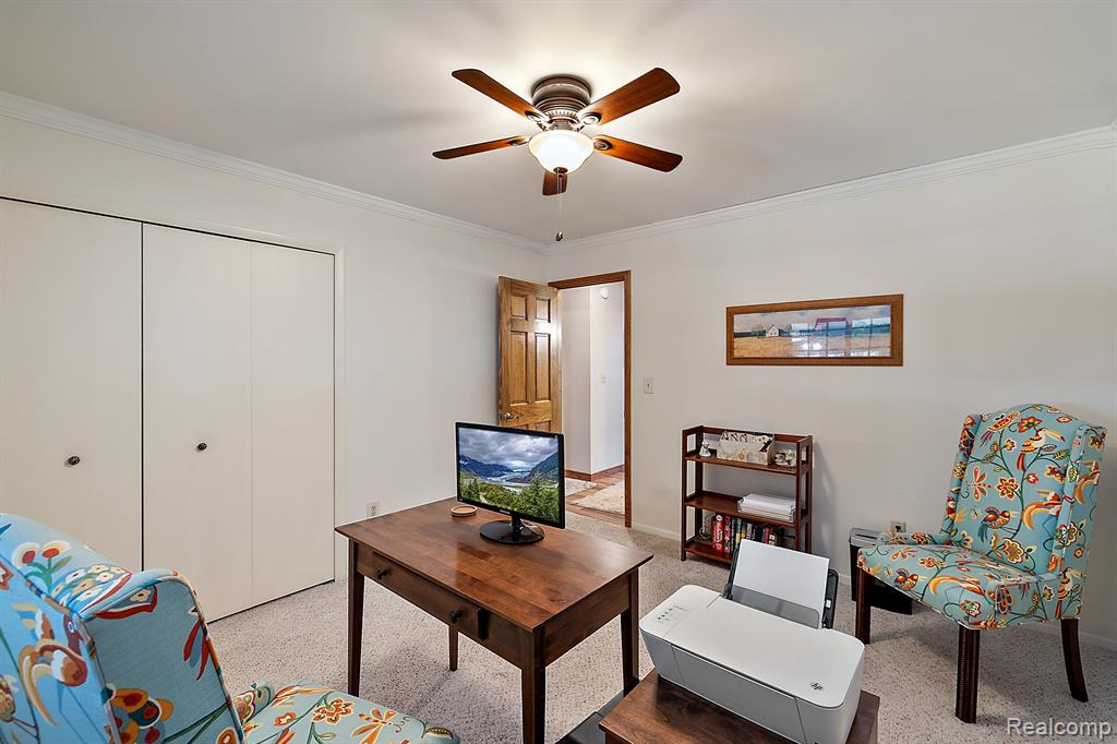 813 ABBEY Lane, Milford, MI 48381 — Photo 25