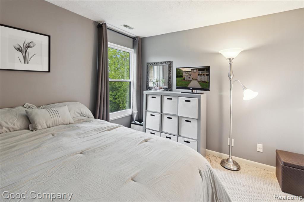 61228 Greenwood Drive, 64, South Lyon, MI 48178 — Photo 24
