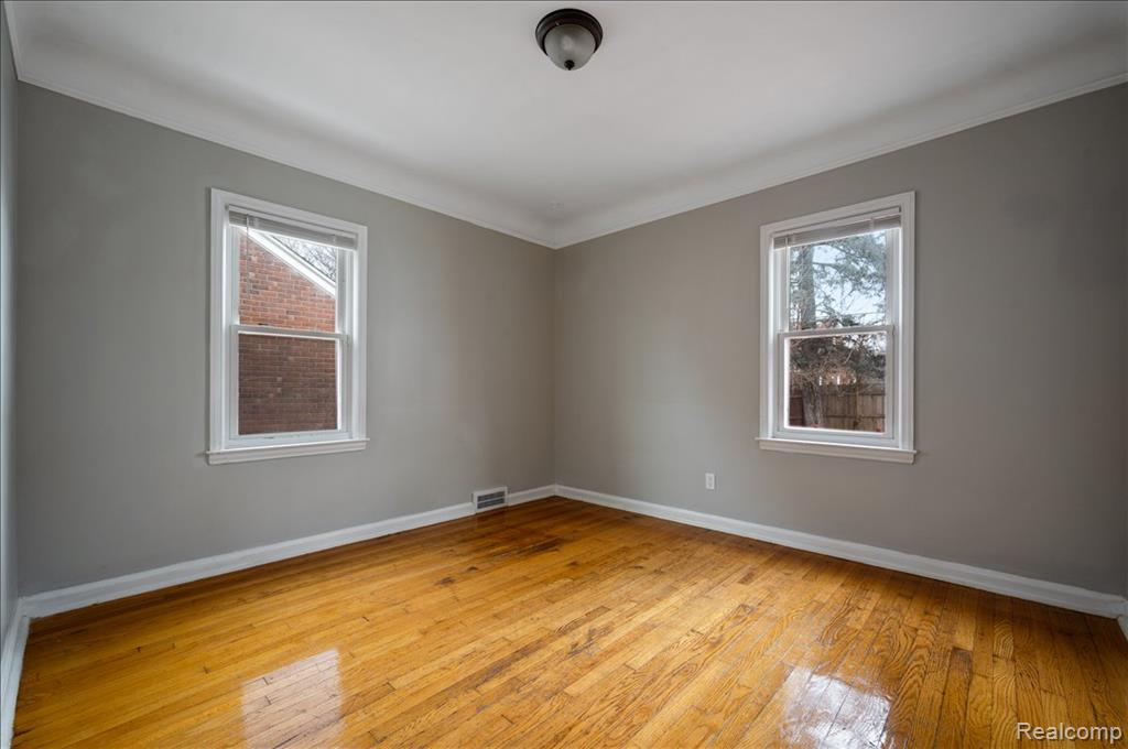 5534 OLDTOWN Street, Detroit, MI 48224 — Photo 7