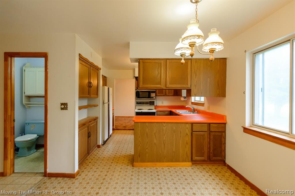 50274 Bog Road, Van Buren, MI 48111 — Photo 8