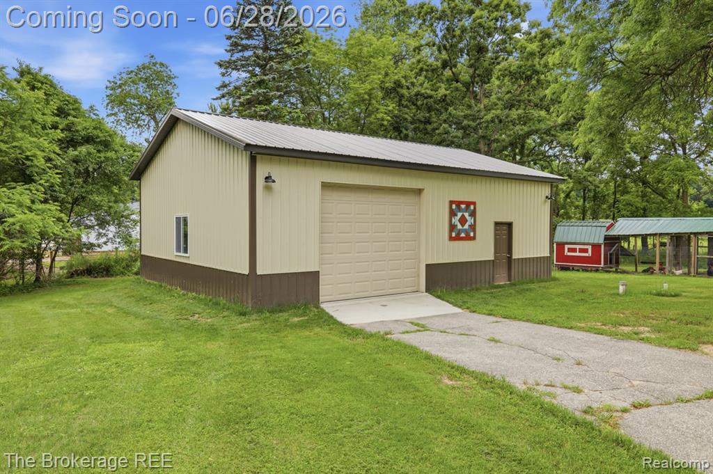 8475 Knox Road, Clarkston, MI 48348 — Photo 57
