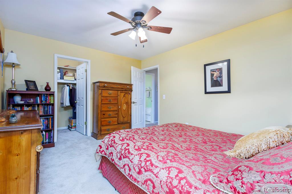 6572 Forest Park Drive, Troy, MI 48098 — Photo 36