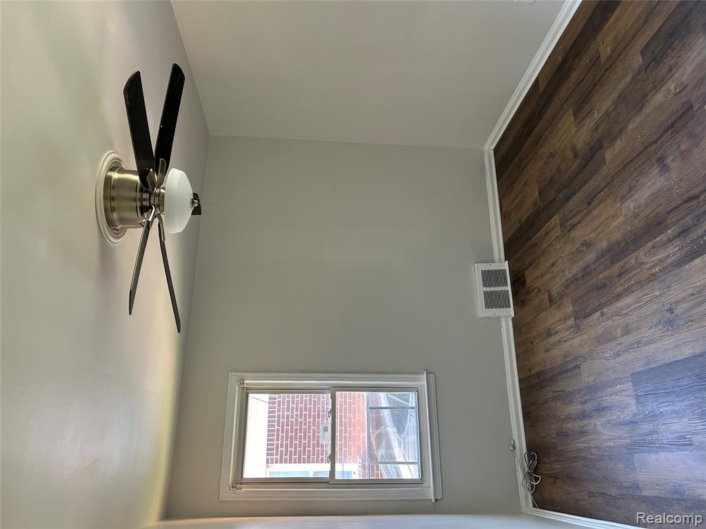 12914 Hazelton Street, Detroit, MI 48223 — Photo 10