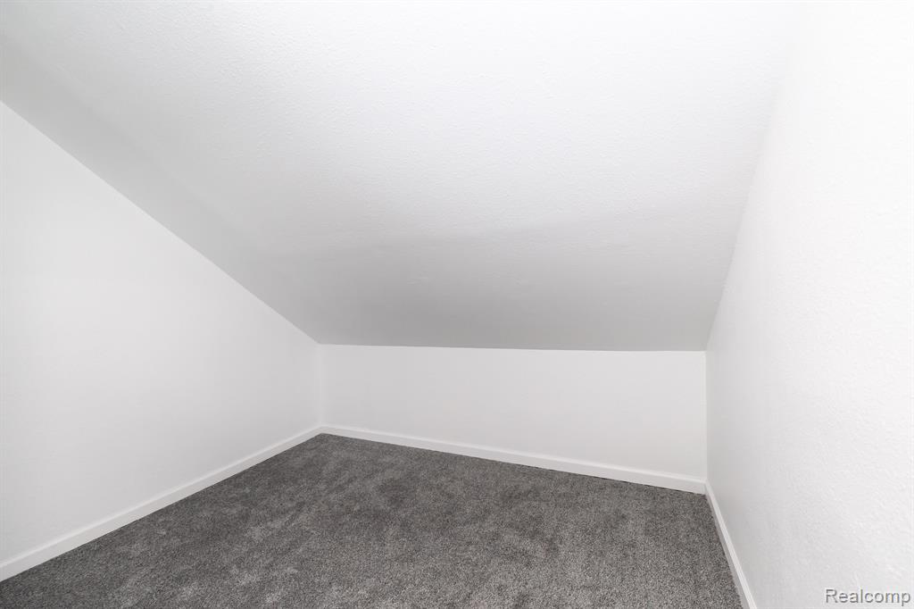 12544 E CANFIELD Street, Detroit, MI 48215 — Photo 20