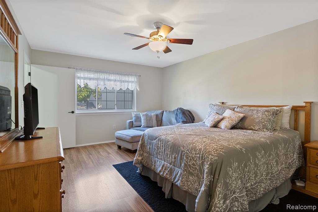 1961 WICKHAM Street, Royal Oak, MI 48073 — Photo 21