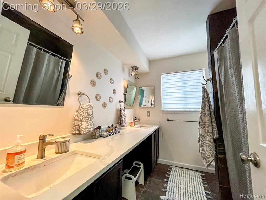 5024 Bristor Drive, Sterling Heights, MI 48310 — Photo 21