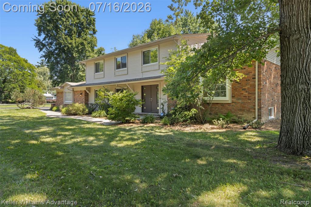 6711 Woodside Trail, West Bloomfield, MI — Photo 44