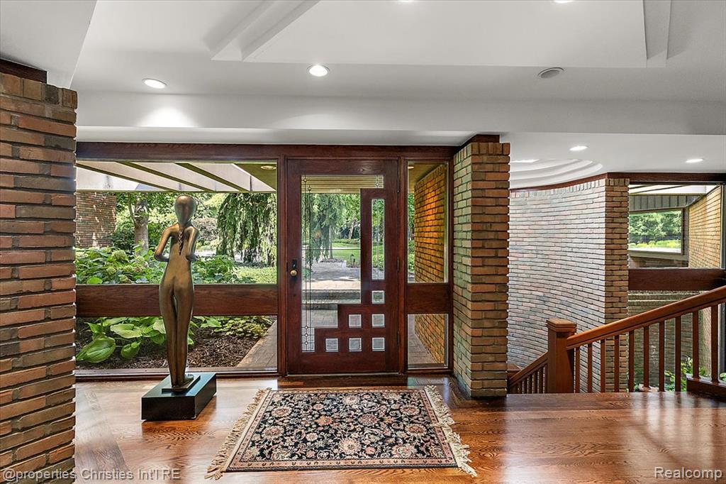4647 Private Lake Drive, Bloomfield Hills, MI 48301 — Photo 9
