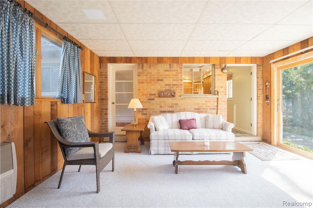 17058 W 13 Mile Road, Beverly Hills, MI 48025 — Photo 23