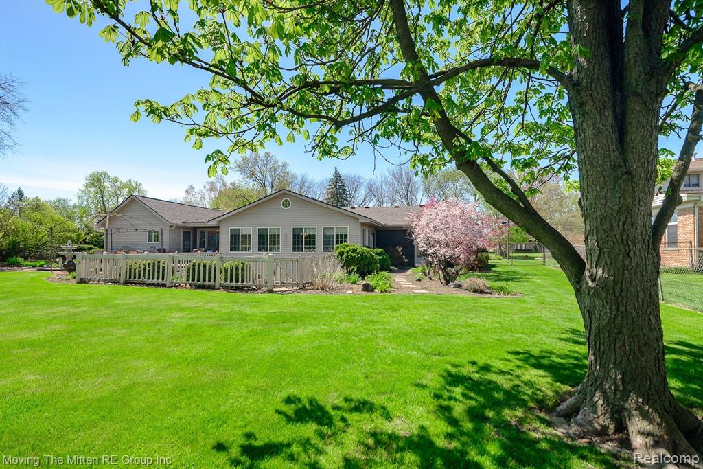 44119 HARMONY Lane, Van Buren, MI 48111 — Photo 65
