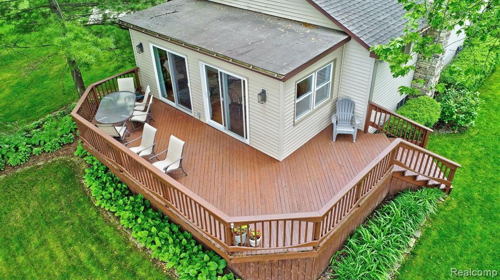 4030 ROLLINS Avenue, Waterford, MI 48329 — Photo 8