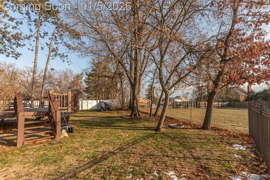 2526 Marchar Drive, Wolverine Lake, MI 48390 — Photo 9