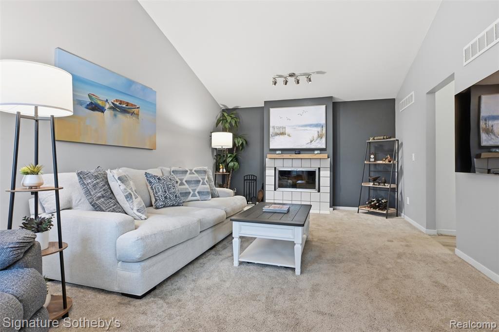452 Nicolet Street, 6, Walled Lake, MI 48390 — Photo 10
