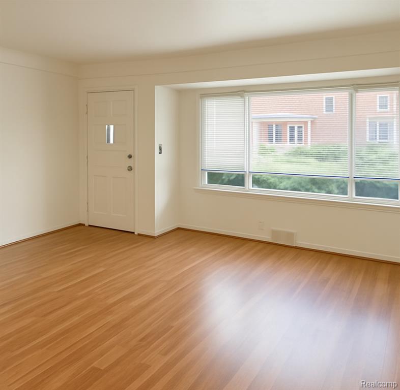9771 McKinney Street, Detroit, MI 48224 — Photo 2