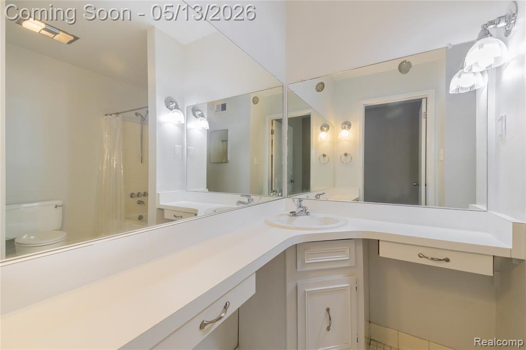 8127 Colony Drive, 23, Grosse Ile, MI 48138 — Photo 22