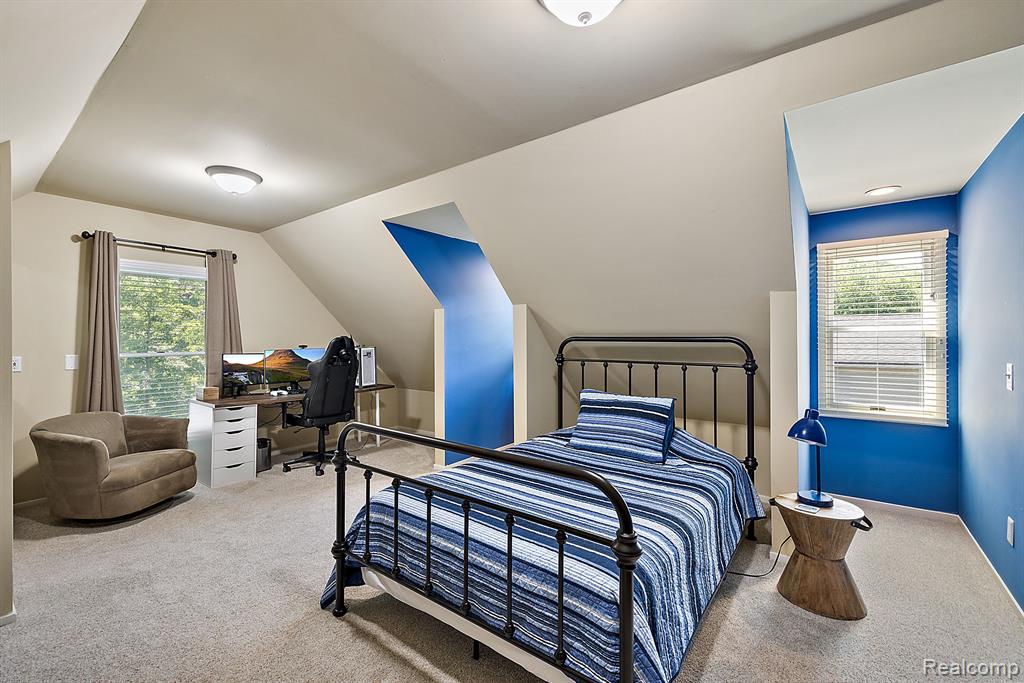 733 LONGFORD Drive, Rochester Hills, MI 48309 — Photo 58