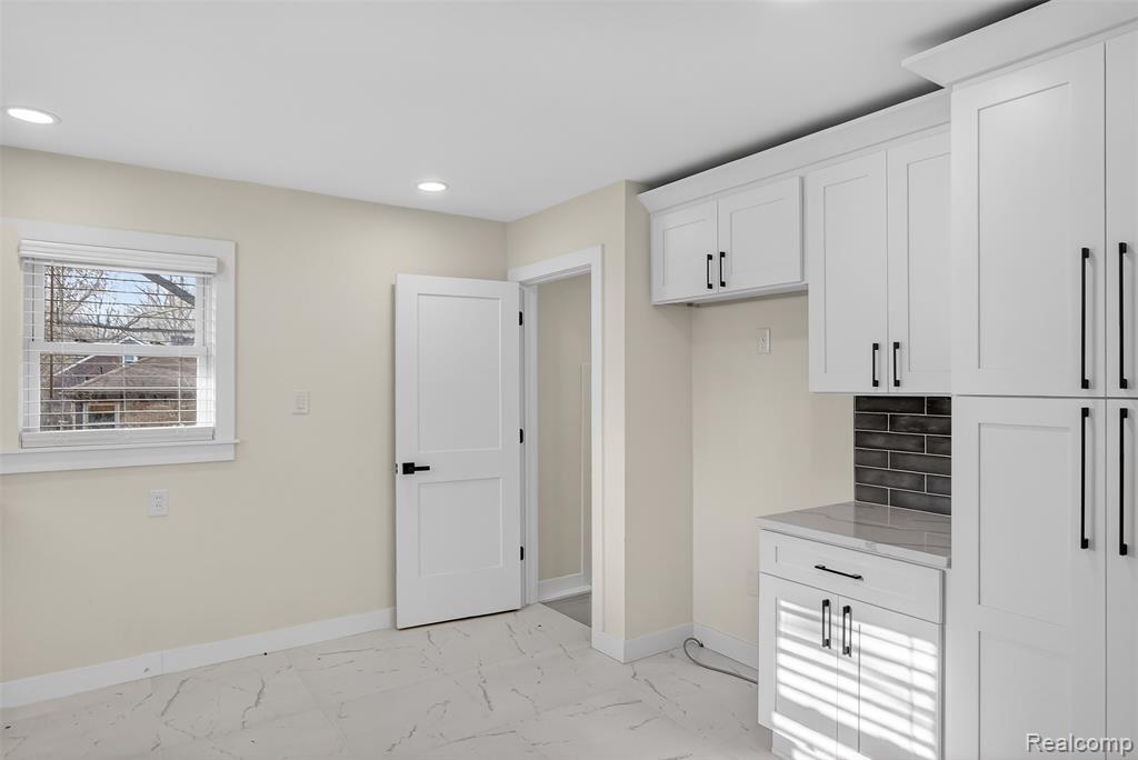 15022 Winston, Redford, MI 48239 — Photo 23