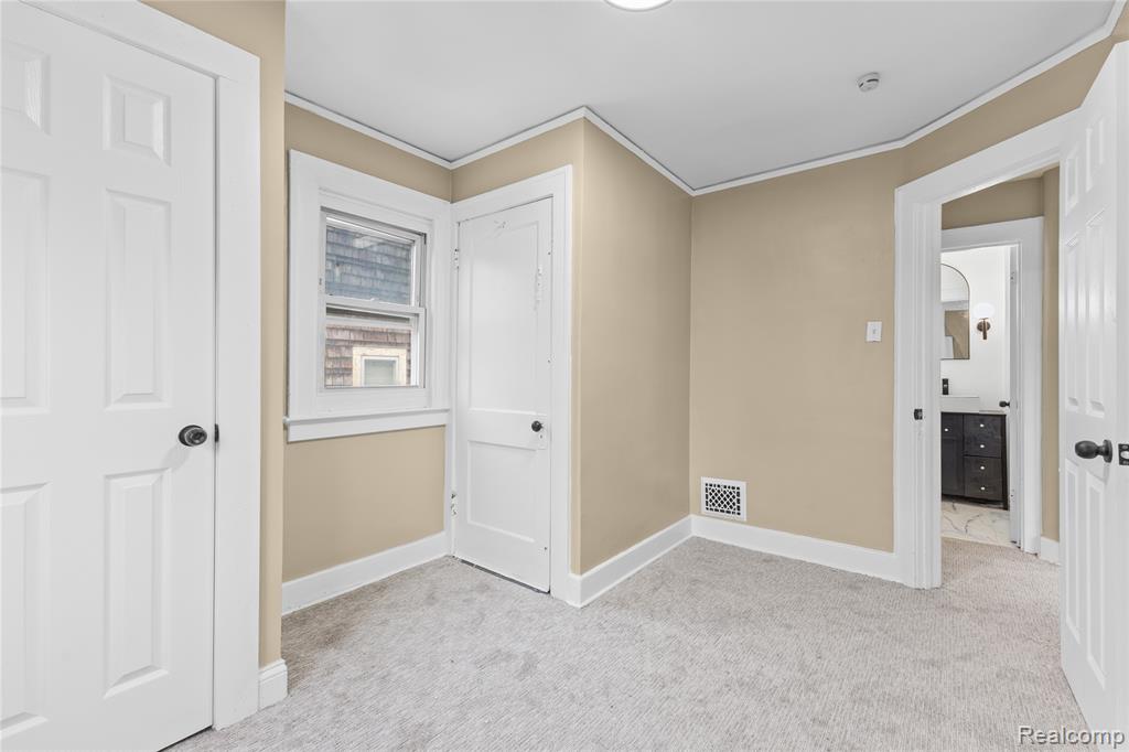 13558 Pinehurst Street, Detroit, MI 48238 — Photo 18