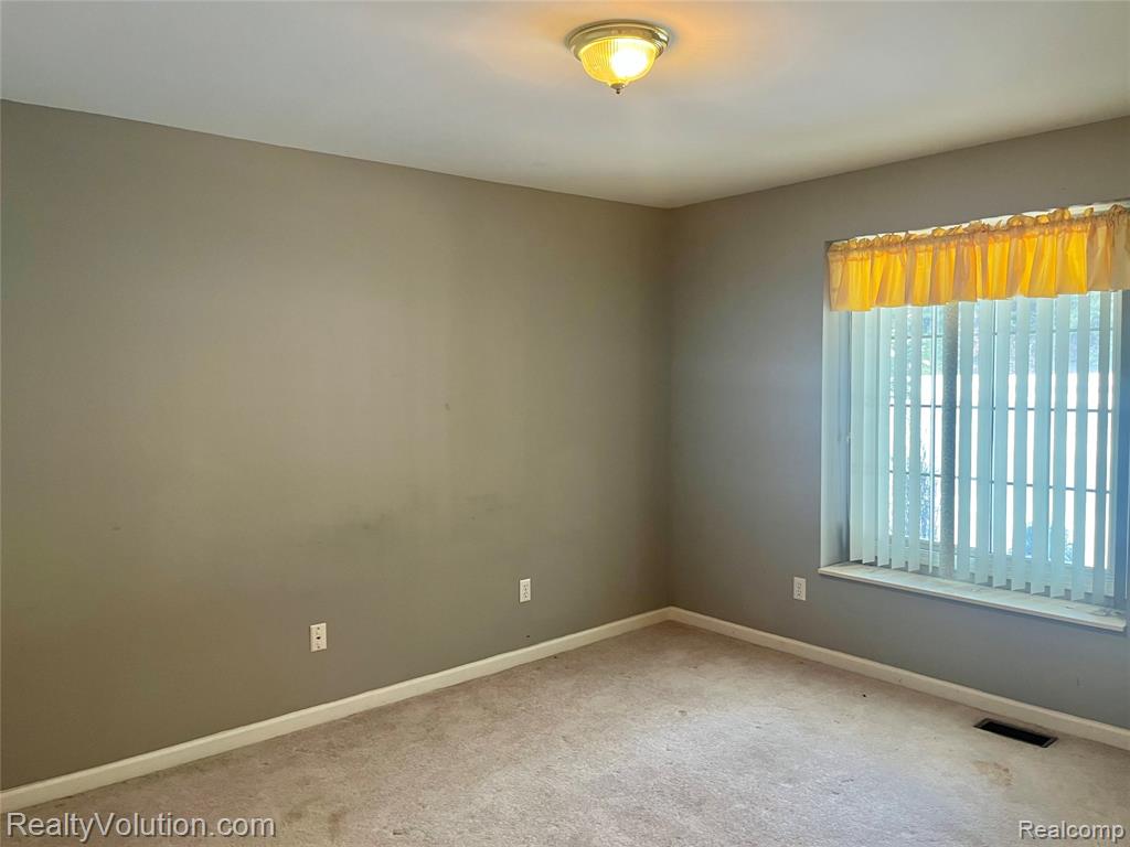 1637 S Lake Pleasant Road, Attica, MI 48412 — Photo 17