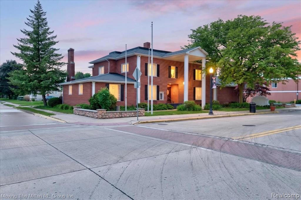 209 Main Street, Belleville, MI 48111