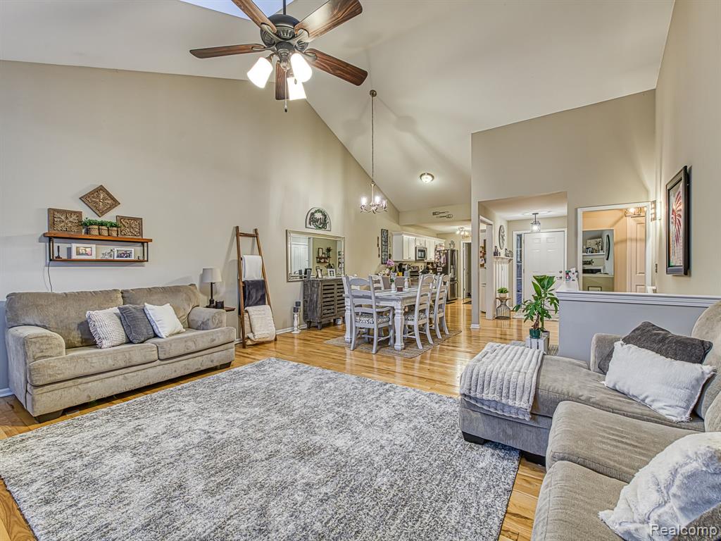 13419 Shire Lane, Southgate, MI 48195 — Photo 9
