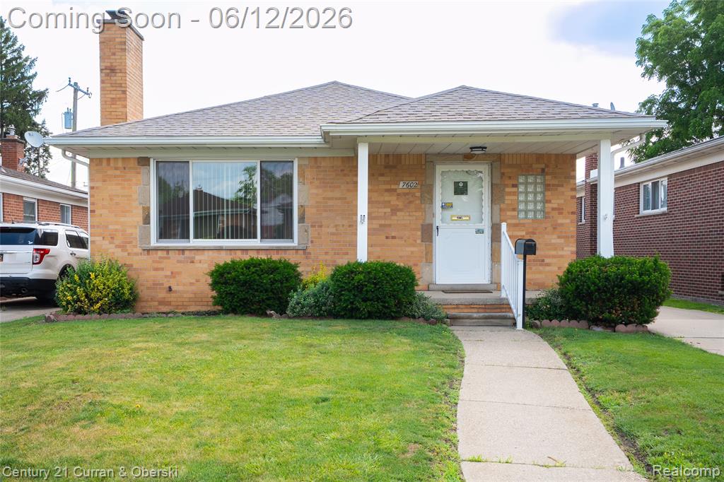 7602 Highview Street, Dearborn Heights, MI 48127 — front exterior