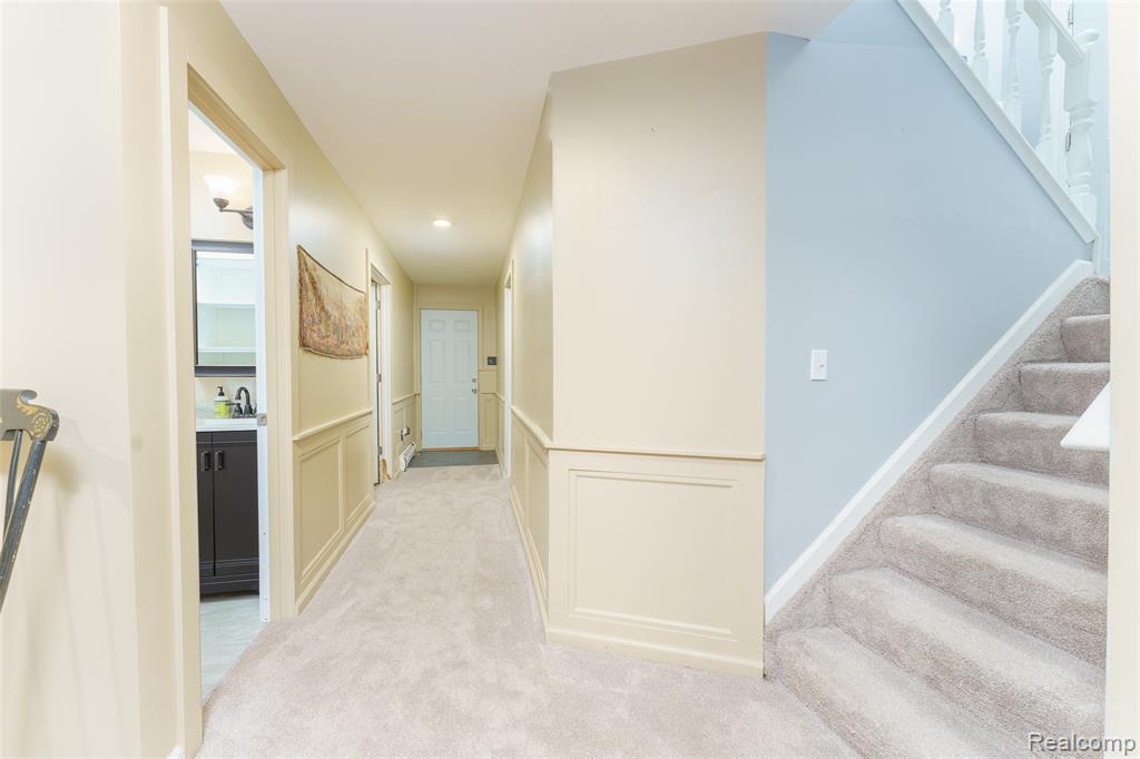 5670 Fowlerville Road, Fowlerville, MI 48836 — Photo 14