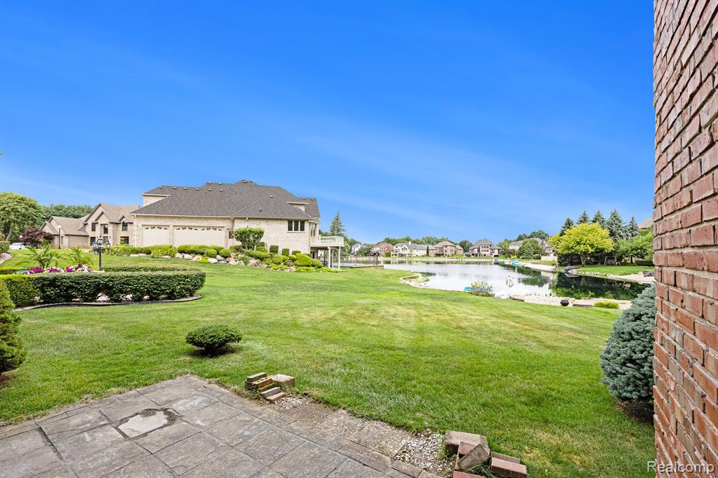 53527 Cherrywood Drive, Shelby Twp, MI 48315 — Photo 51