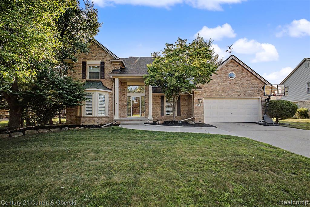 550 Fairfield Court - Photo 3