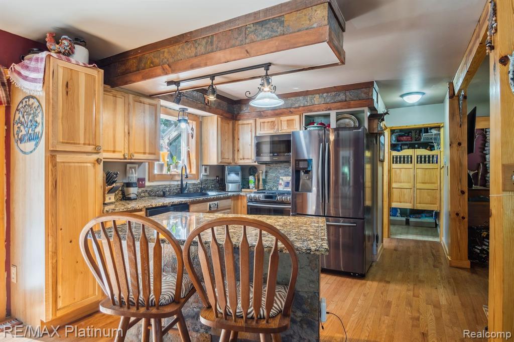 5839 MASON Road, Fowlerville, MI 48836 — Photo 10