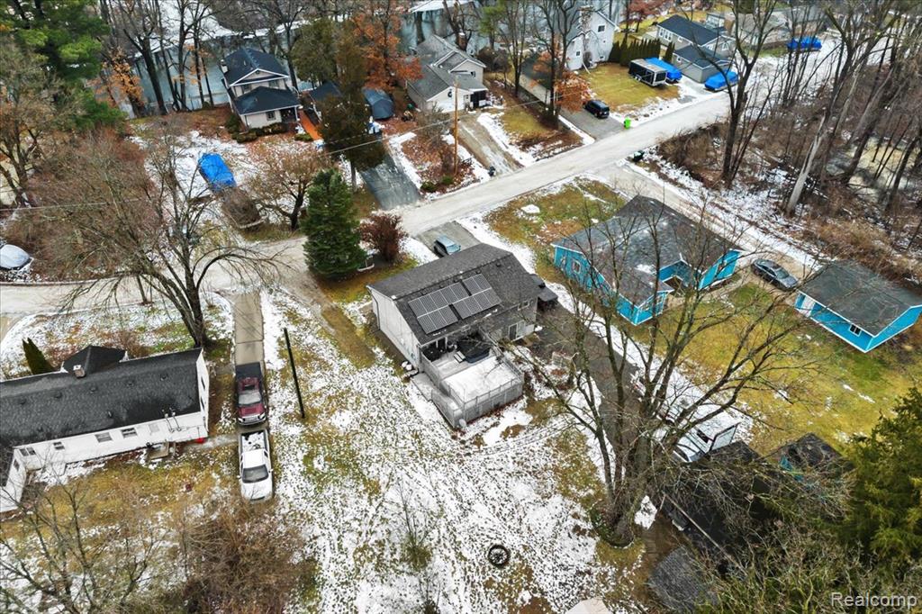 6330 Riverdale Road, Whitmore Lake, MI 48189 — Photo 39