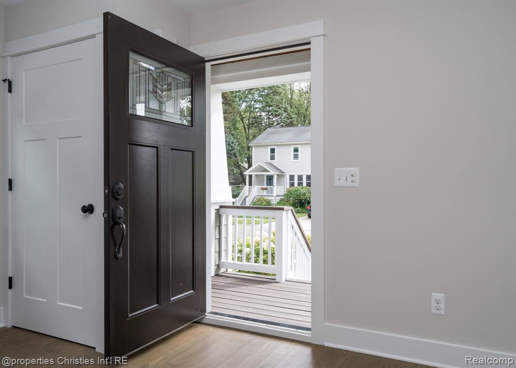 805 Forest Avenue, Royal Oak, MI 48067 — Photo 7