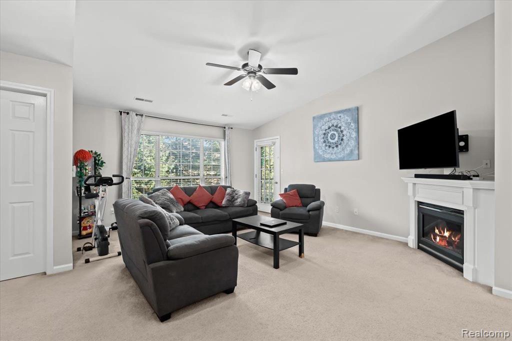 2209 SARATOGA Boulevard, Walled Lake, MI 48390 — Photo 5