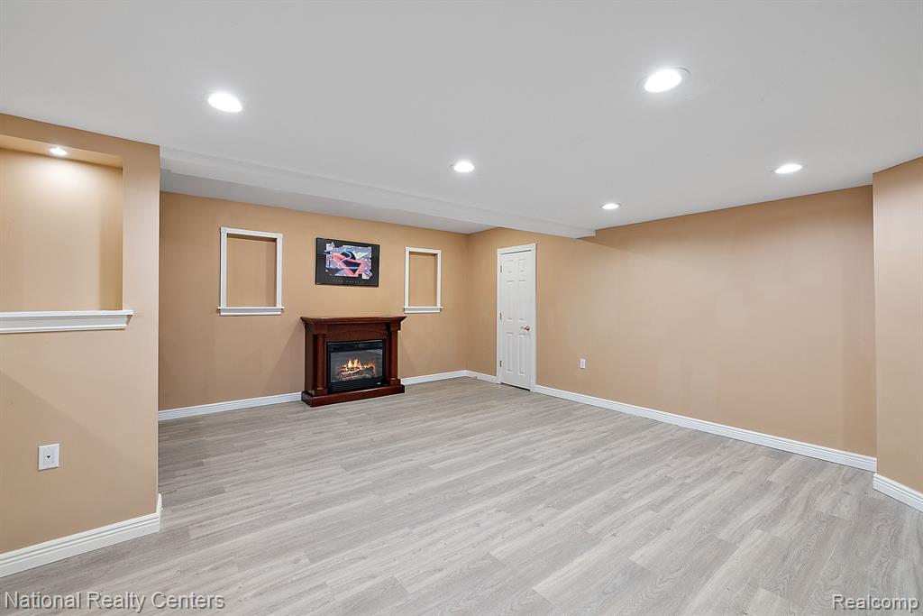 30055 FOREST Drive, Franklin, MI 48025 — Photo 42