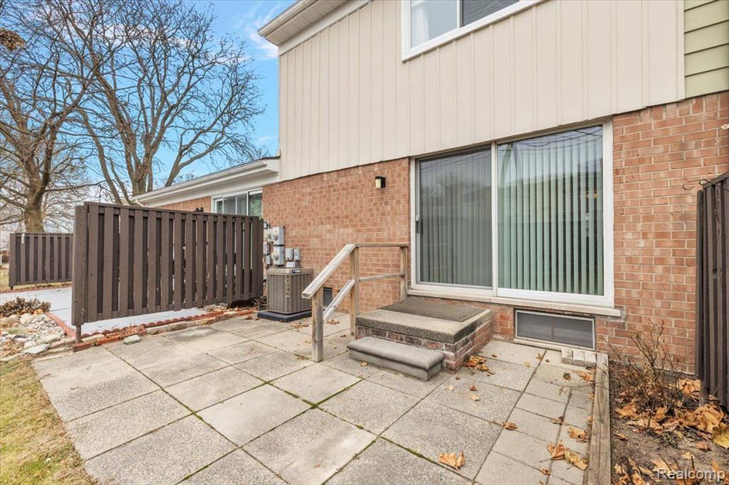 4914 CARA, Royal Oak, MI 48073 — Photo 21