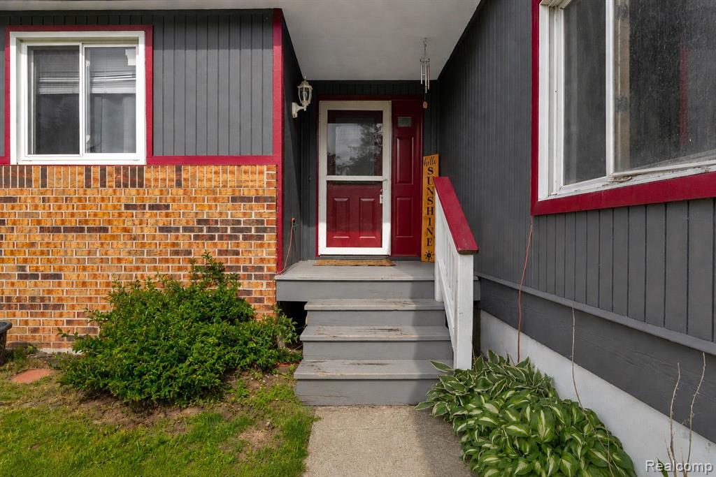3176 Yorkshire Drive, Port Huron, MI 48060 — Photo 6