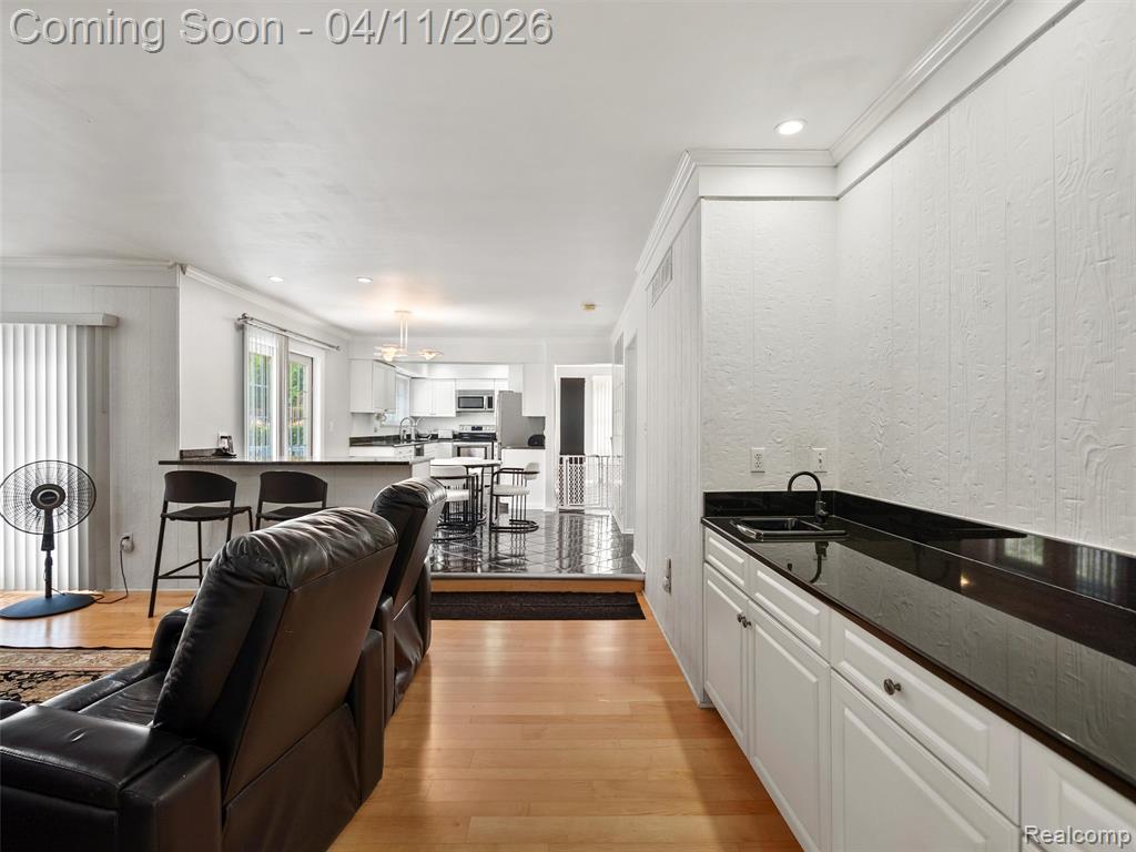 42881 Inverness Court, Northville, MI 48168 — Photo 15